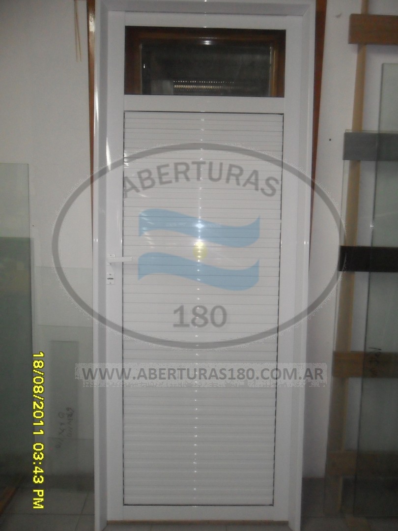 Puerta de 25 modelo B.