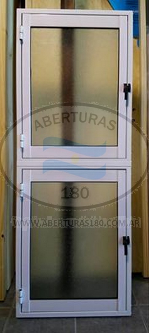 Ventana de abrir dobles 0.57 x 1.50
c/ vidrio fantasa.